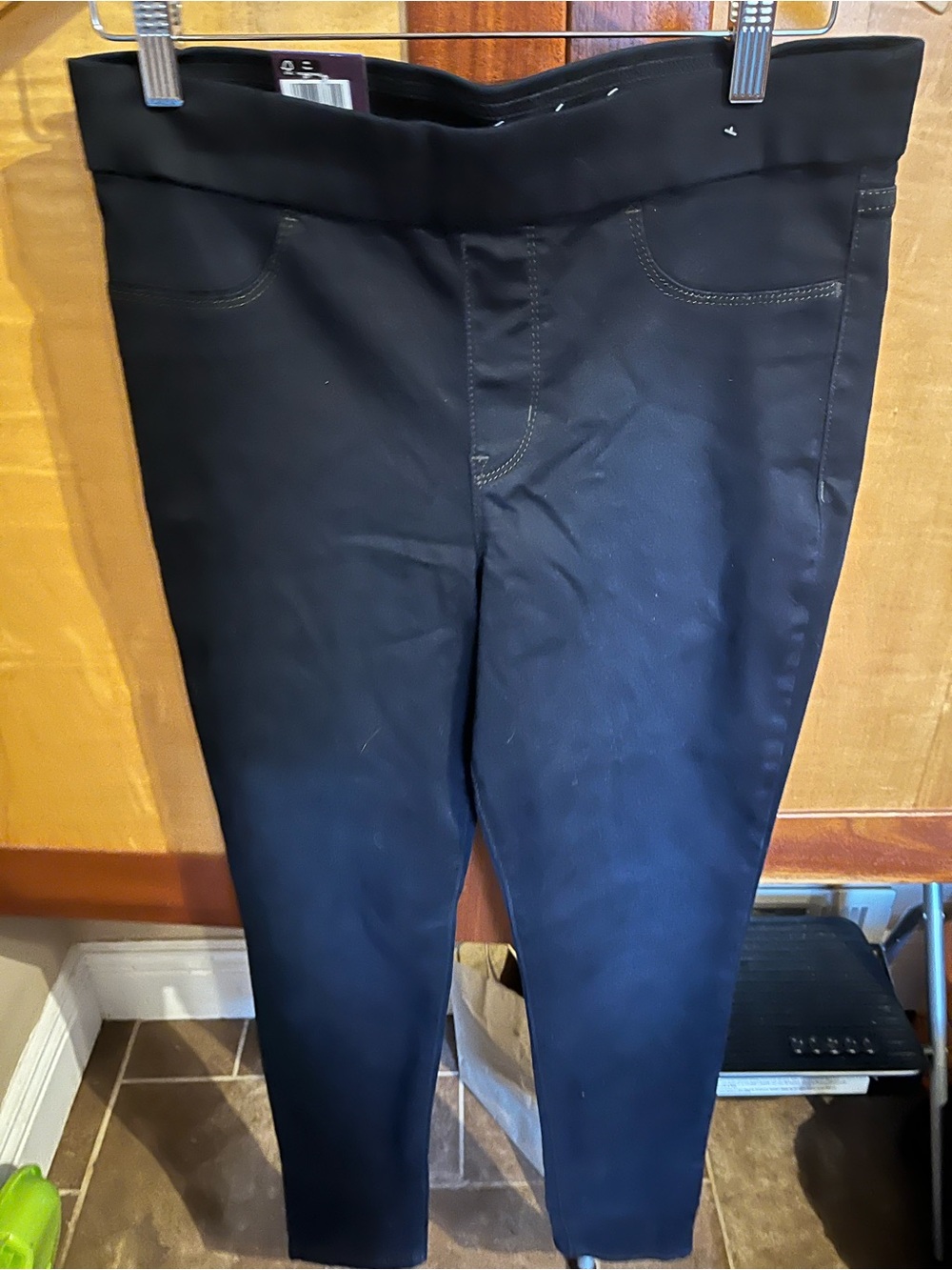 Gloria Vanderbilt Beverly Pull On Comfort Jeans